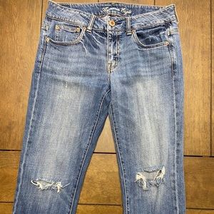 American Eagle Boy Fit Boyfriend Cropped Jeans